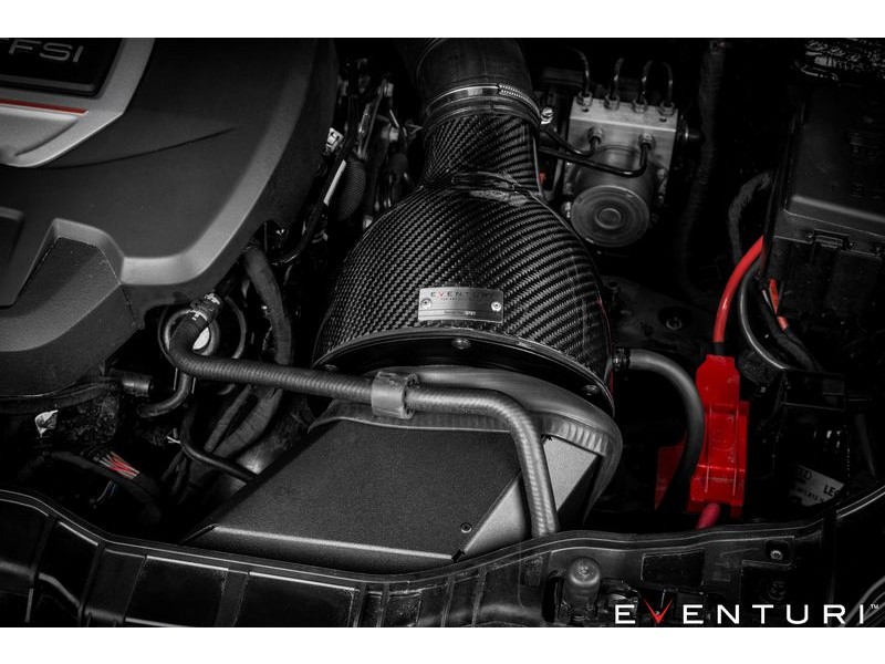 Audi S1 2.0 TFSI Black Carbon intake [11]